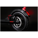 Elektrická kolobežka s 8 palcovými kolieskami-čierna-zadné koleso